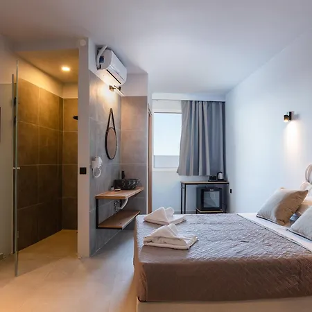 Areti Hotel 2*